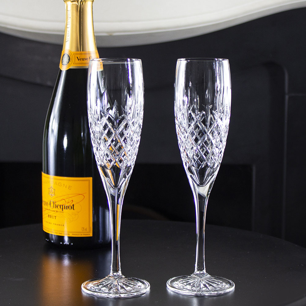 London - 2 Crystal Champagne Flutes 218mm (Presentation Boxed) | Royal Scot  Crystal