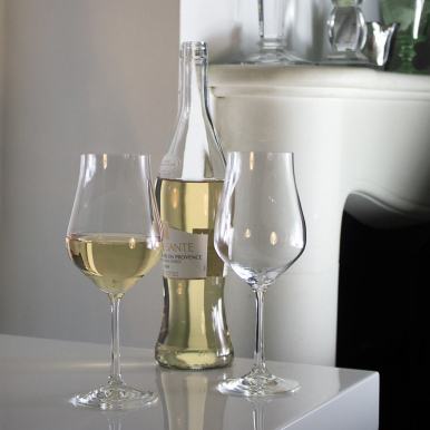 Classic  Collection - Pair of White Wine Glasses 217mm, 350ml (Gift Boxed) | Royal Scot Crystal
