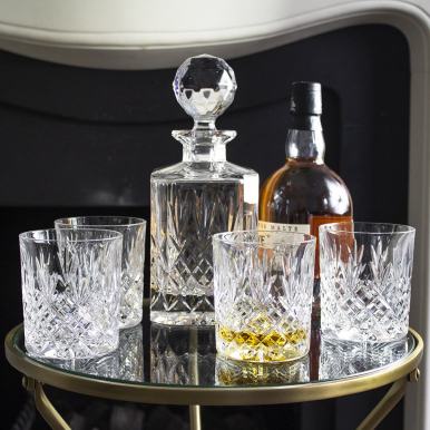 Edinburgh - Whisky Set (Sq Spirit Decanter & 4 Large Tumblers) (Presentation Boxed) | Royal Scot Crystal