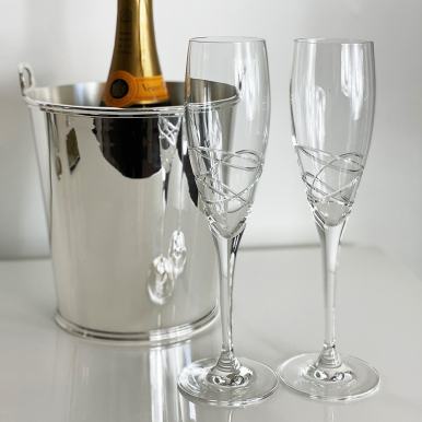 Skye - 2 Champagne Flutes 250mm (Presentation Boxed) | Royal Scot Crystal (new taller shape)