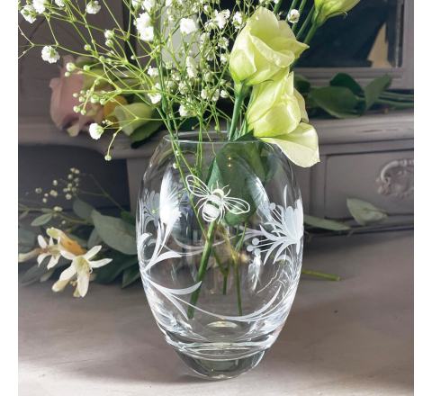 Bee & Honeysuckle Small Barrel Vase (Giftware) - 145mm (Gift Boxed) | Royal Scot Crystal  