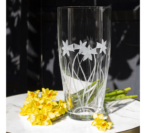 Daffodils Tall Vase 250mm (Gift Boxed) | Royal Scot Crystal