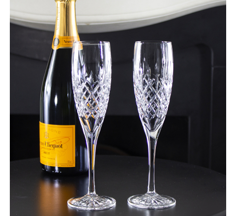 London - 2 Crystal Champagne Flutes 218mm (Presentation Boxed) | Royal Scot Crystal
