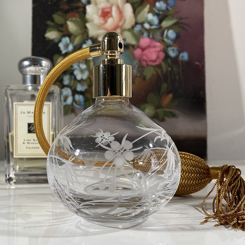 Meadow Flowers Round Perfume Atomiser (Gold Puffer) 105mm (Gift